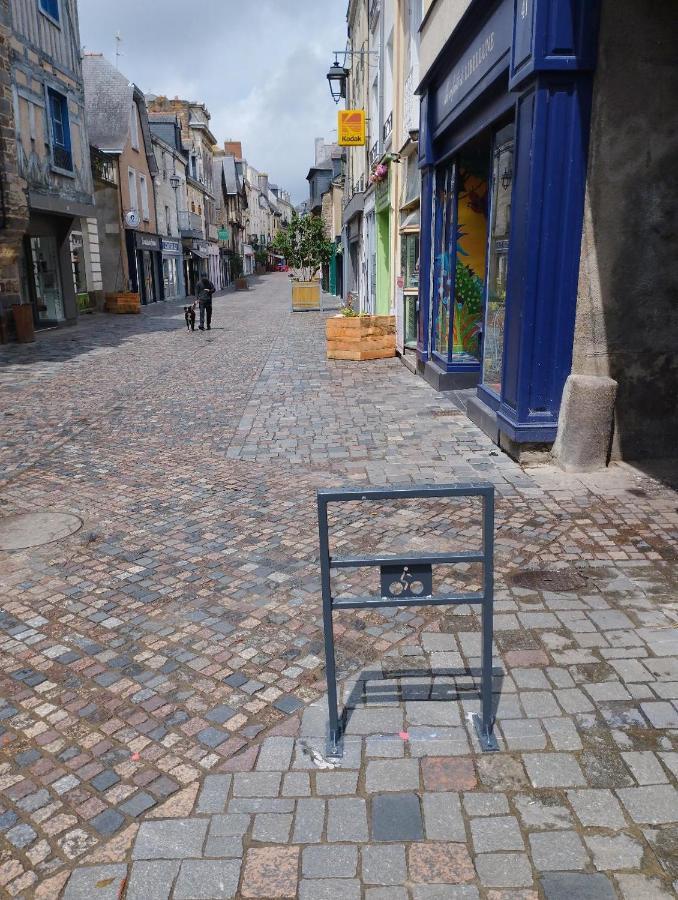 Spacieux T3 Lumineux Dans Quartier Historique Avec Wifi Redon Exteriör bild